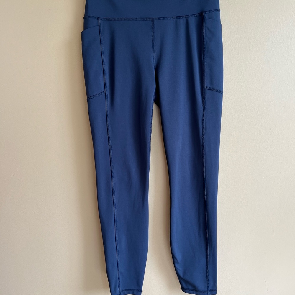 SPYDER Women’s Active #SP641 Athletic Leggings Navy size Medium - Picture 1 of 7